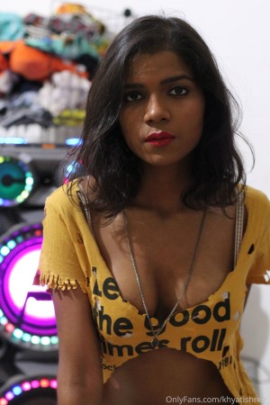 Khyatishree Photo #104