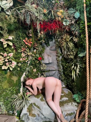 Emily Bloom Photo #876