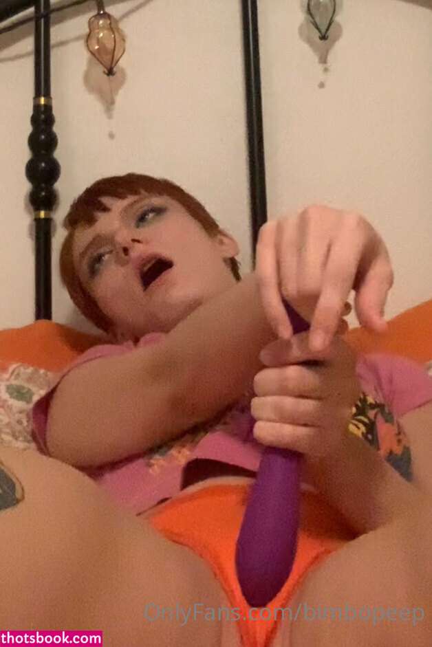 bimbopeep Photo #3