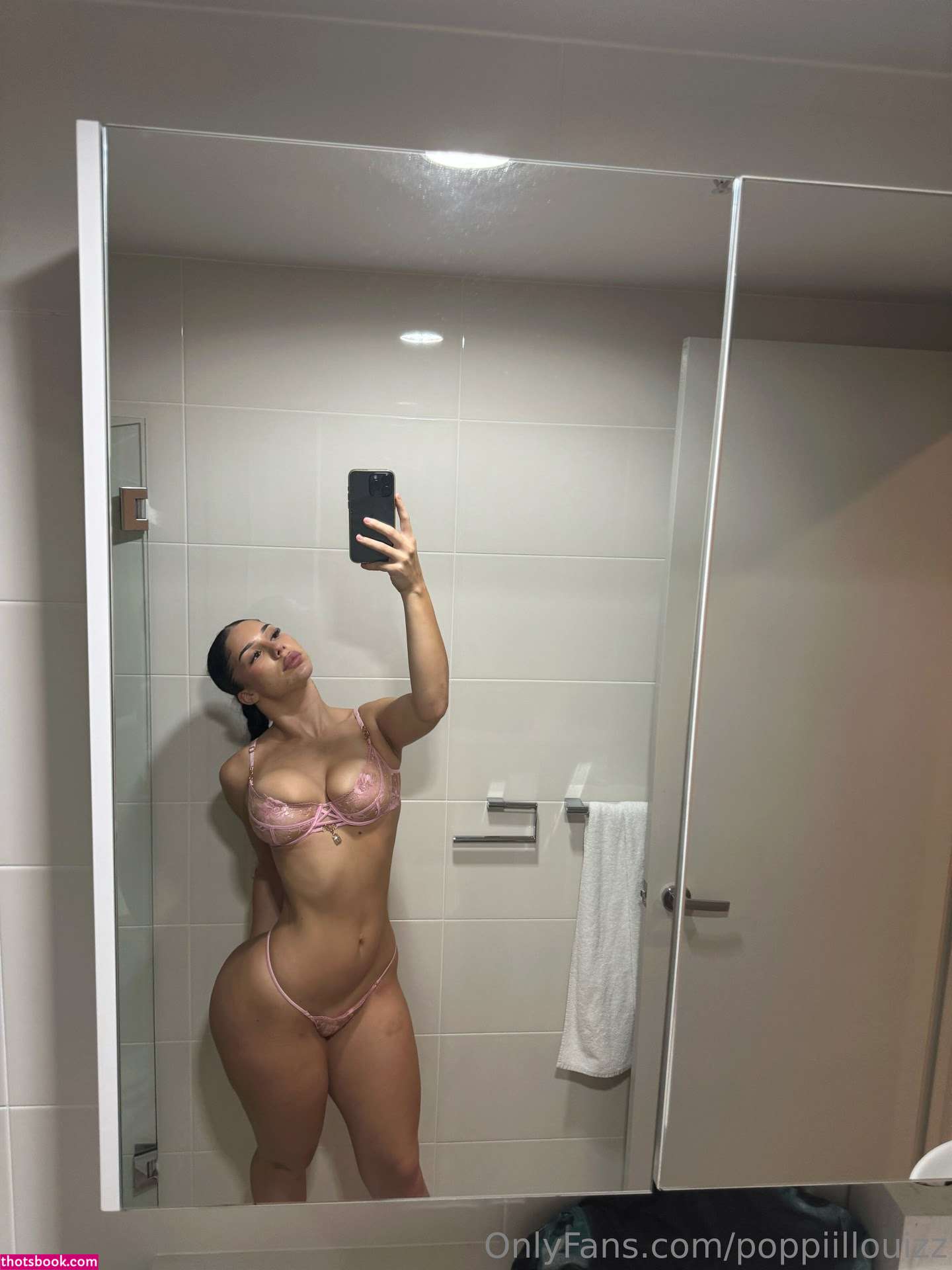 Poppi Louiz Photo #132