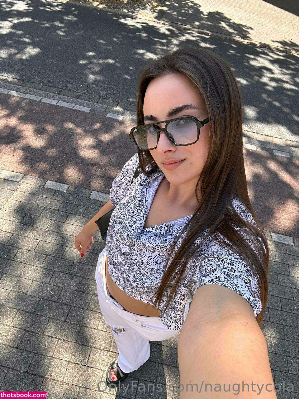 Naughtycola Photo #30