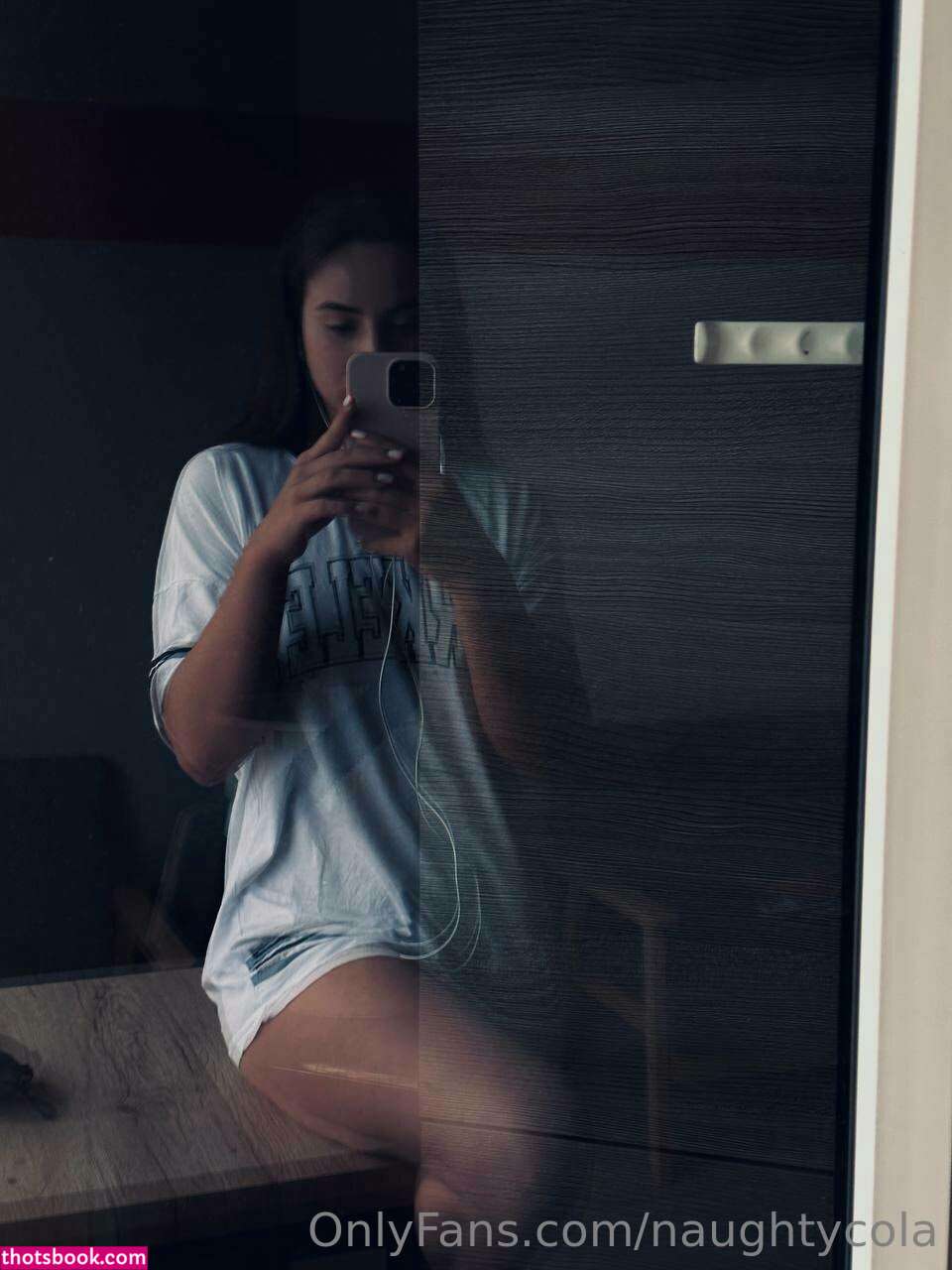 Naughtycola Photo #36