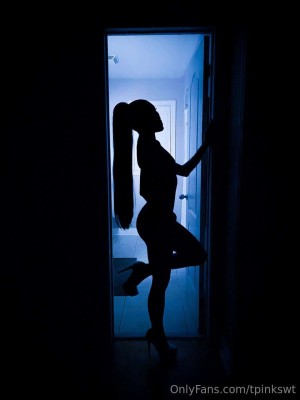 Pink Sweetener Photo #43