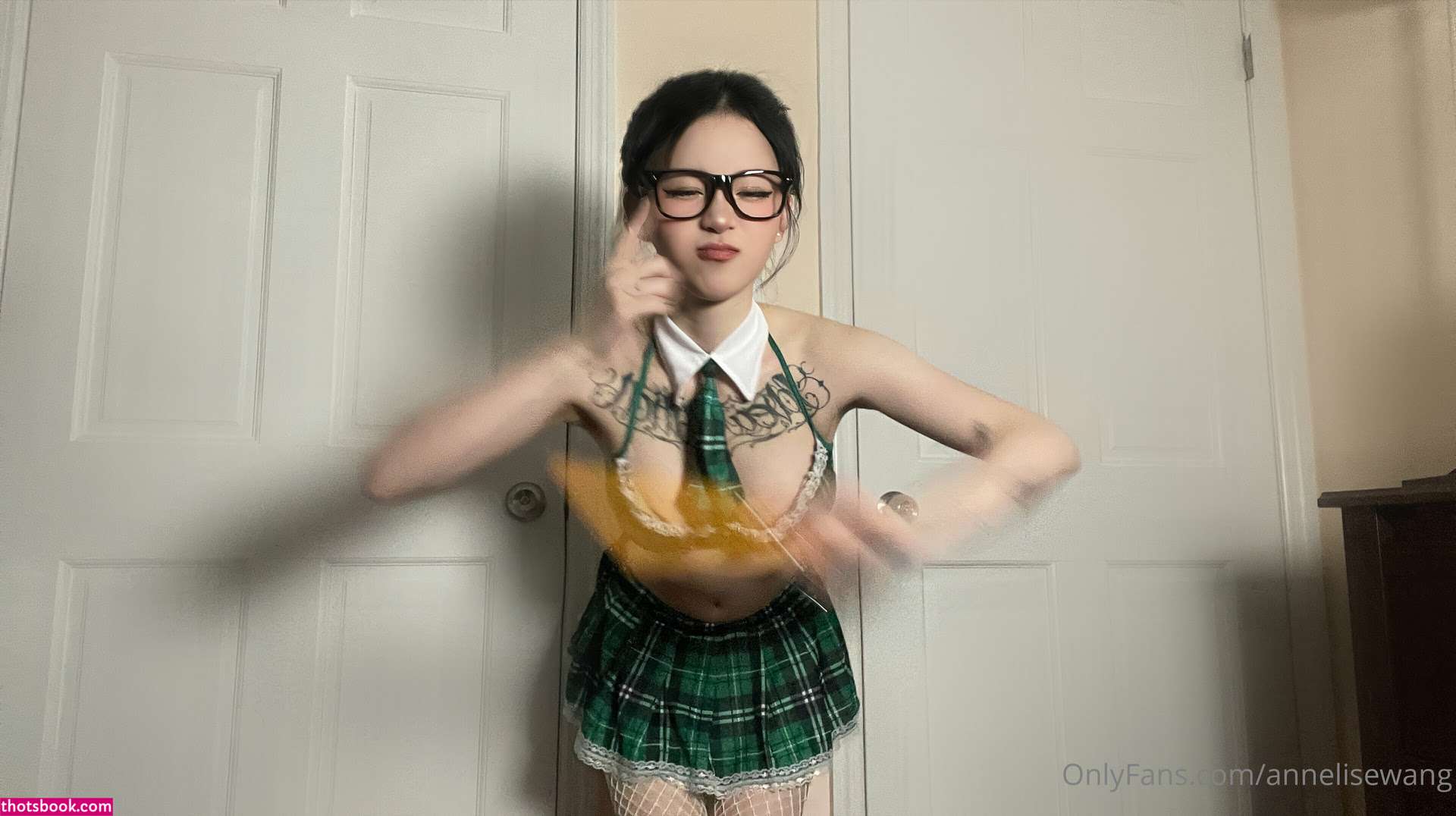 annelisewange Photo #3