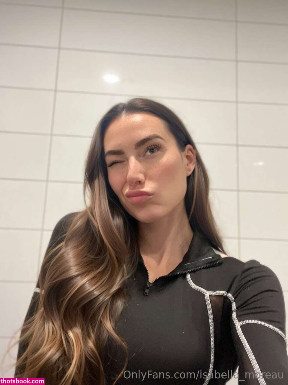 Isabella Moreau Photo #7