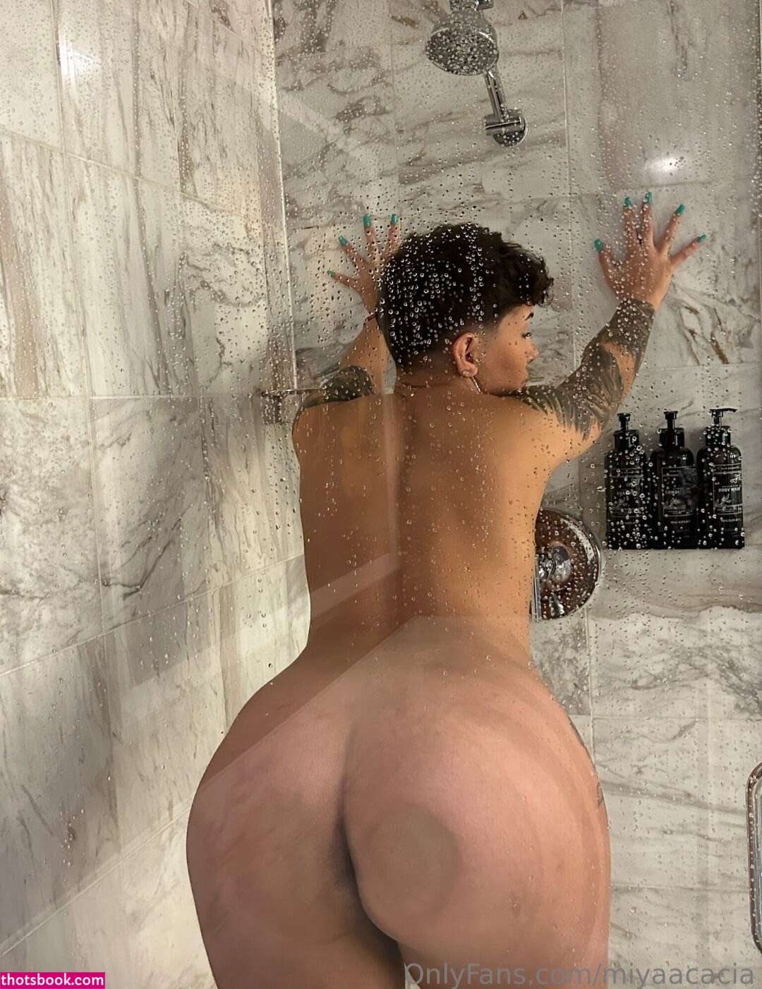 Miya Ulatowski Photo #27