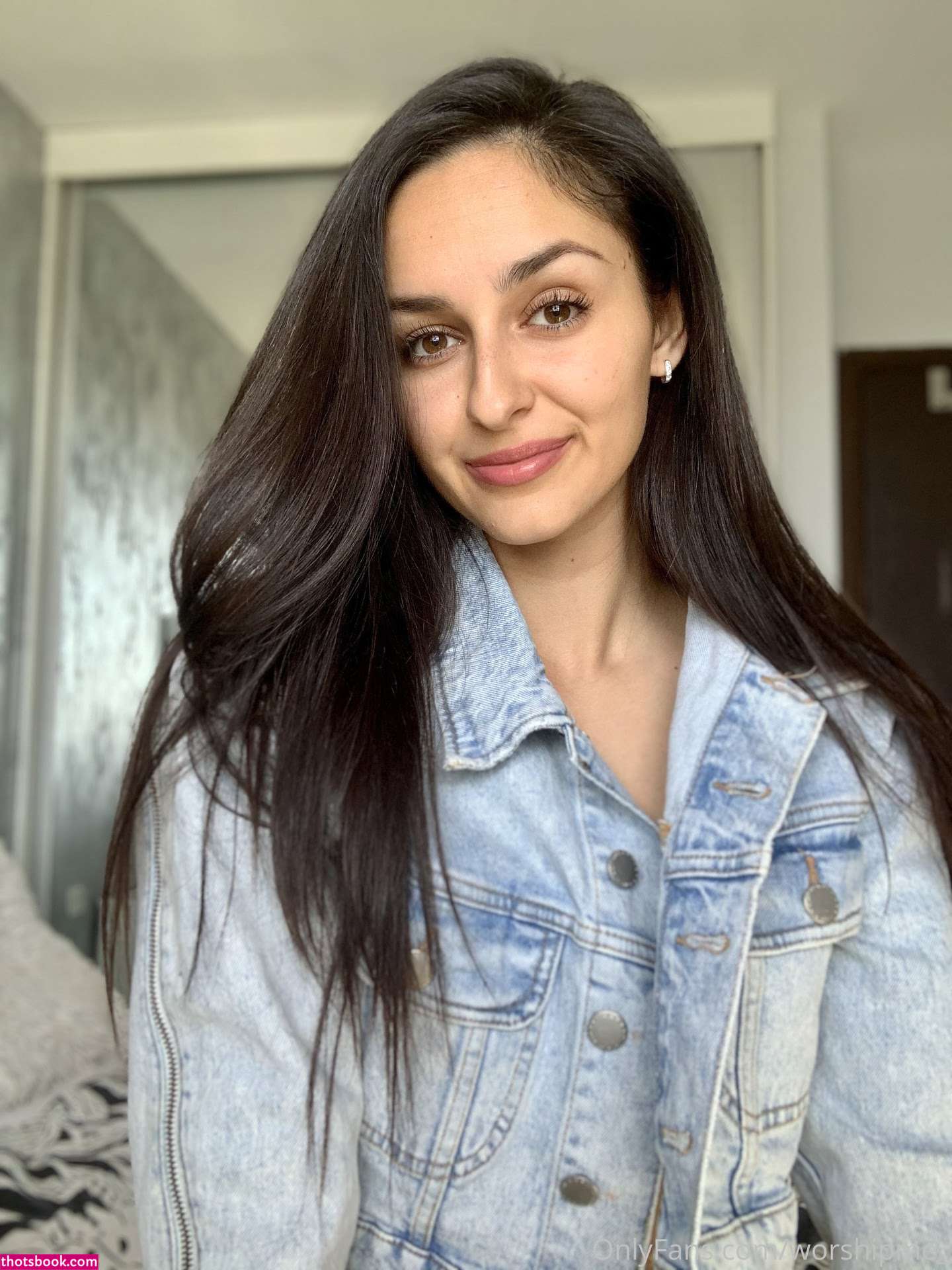 Worshipme Photo #170