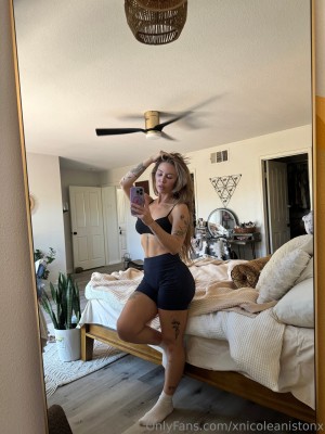 Nicole Aniston Photo #145