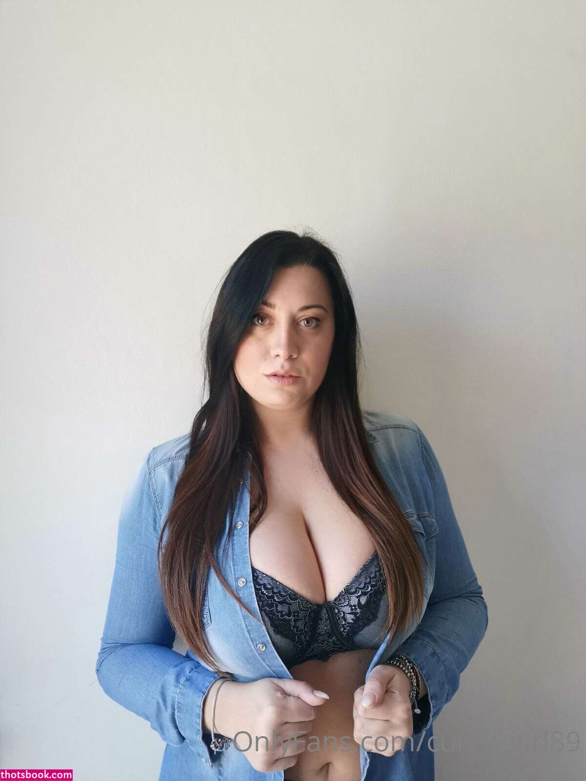 Curvygirl89 Photo #17