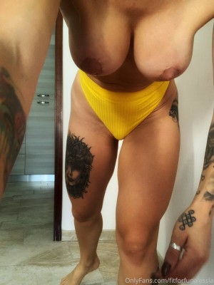 fitforfunalessia Photo #48