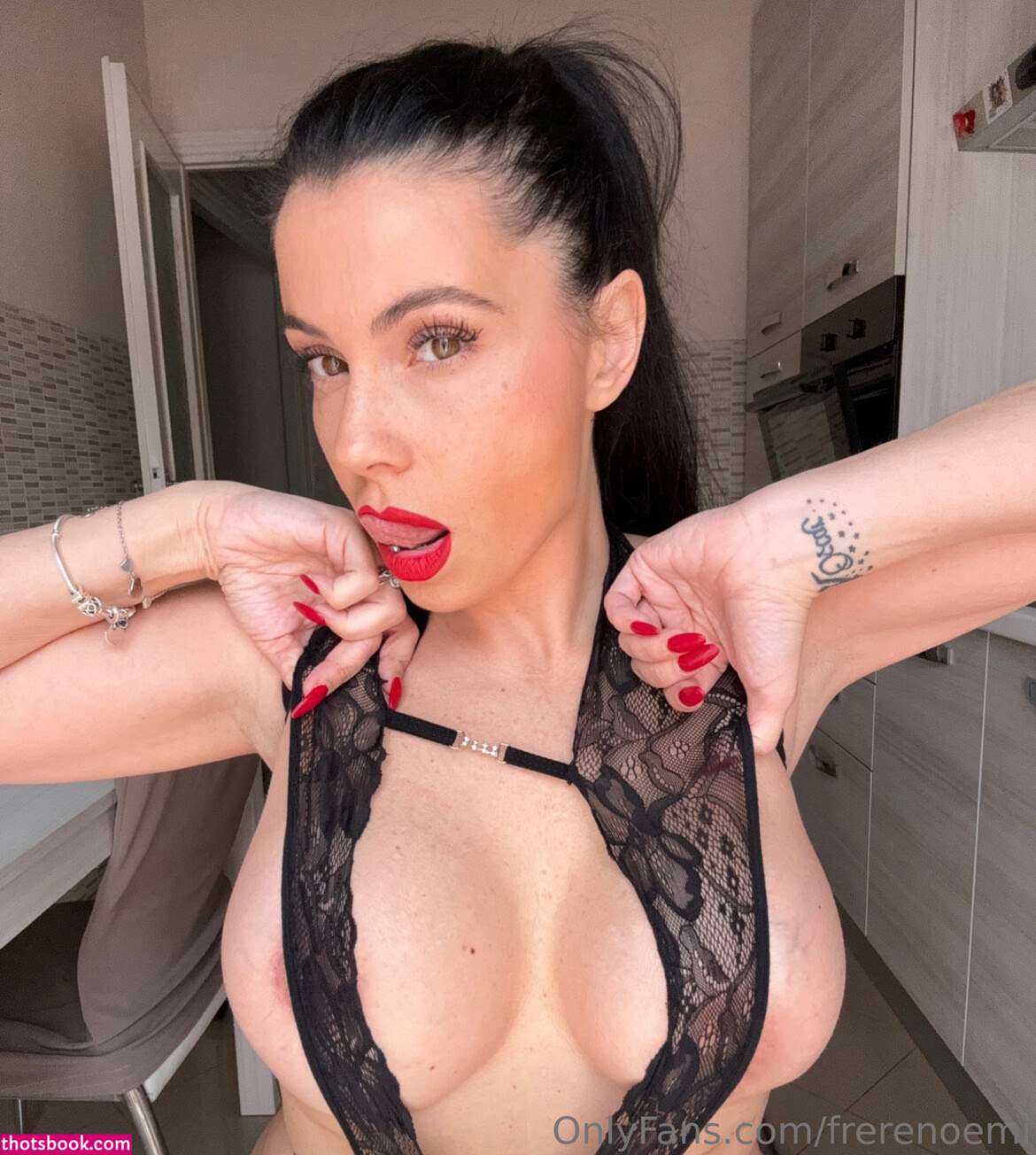 Noemifrere Photo #35