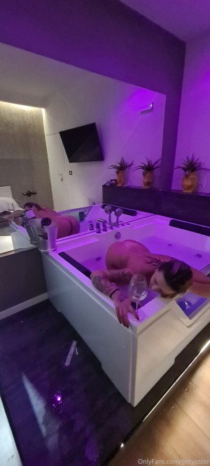 Gritypster Photo #53