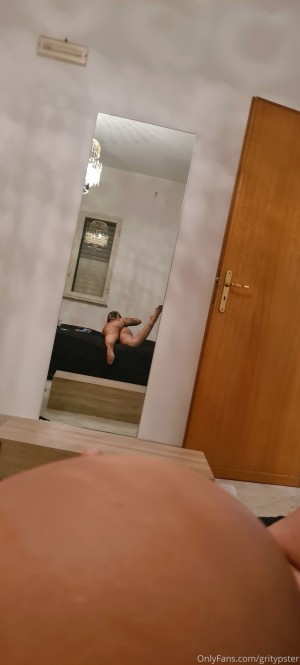 Gritypster Photo #95