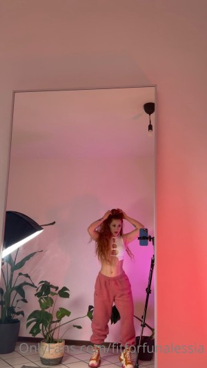 fitforfunalessia Video #164