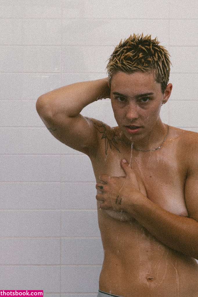 Lexiepeterss Photo #21