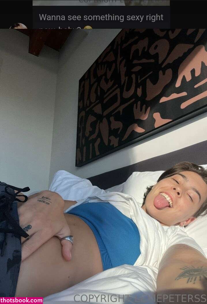 Lexiepeterss Photo #27