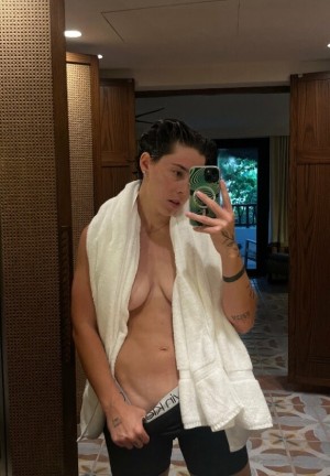 Lexiepeterss Photo #53