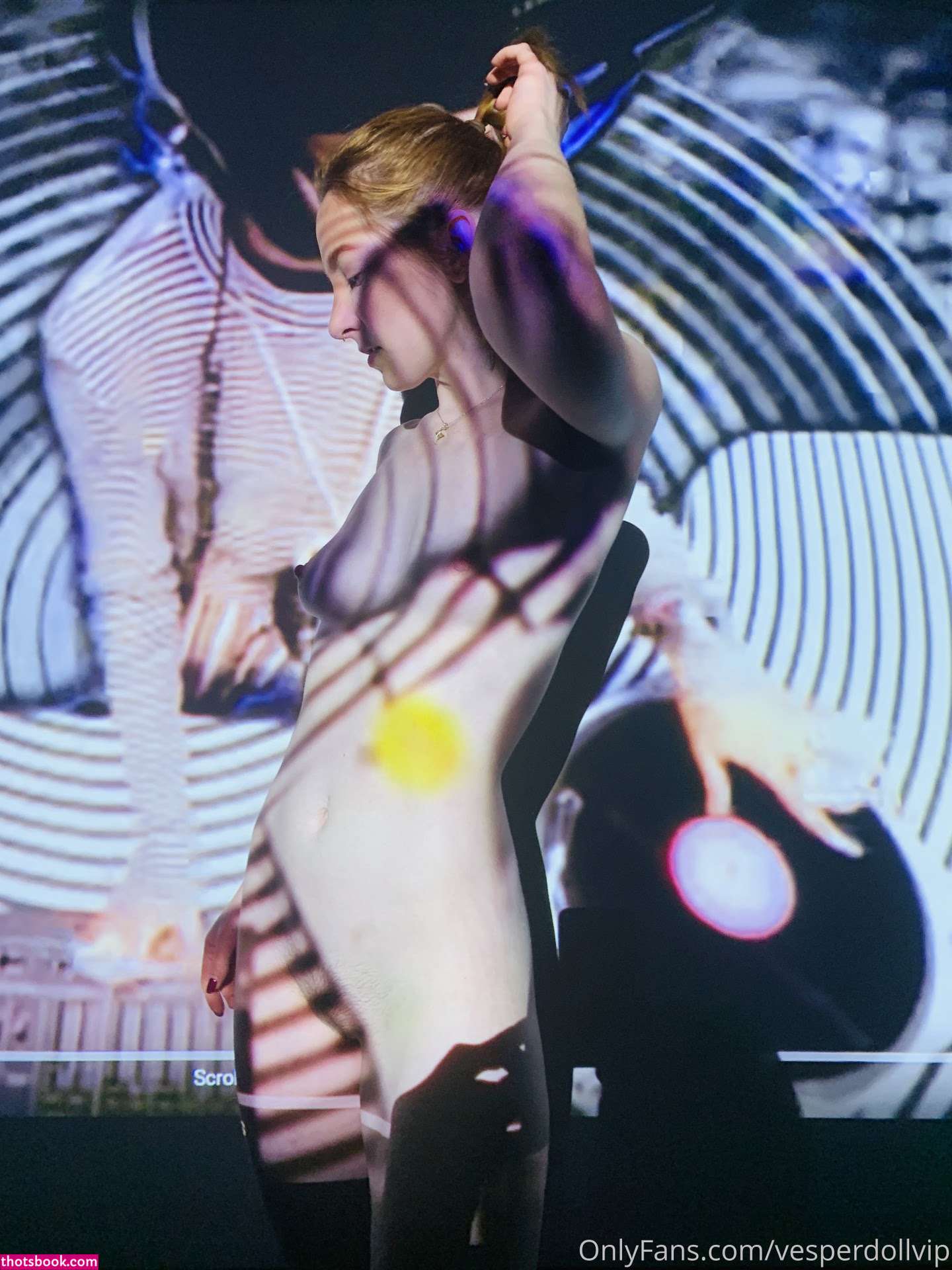 vespertheginger Photo #71