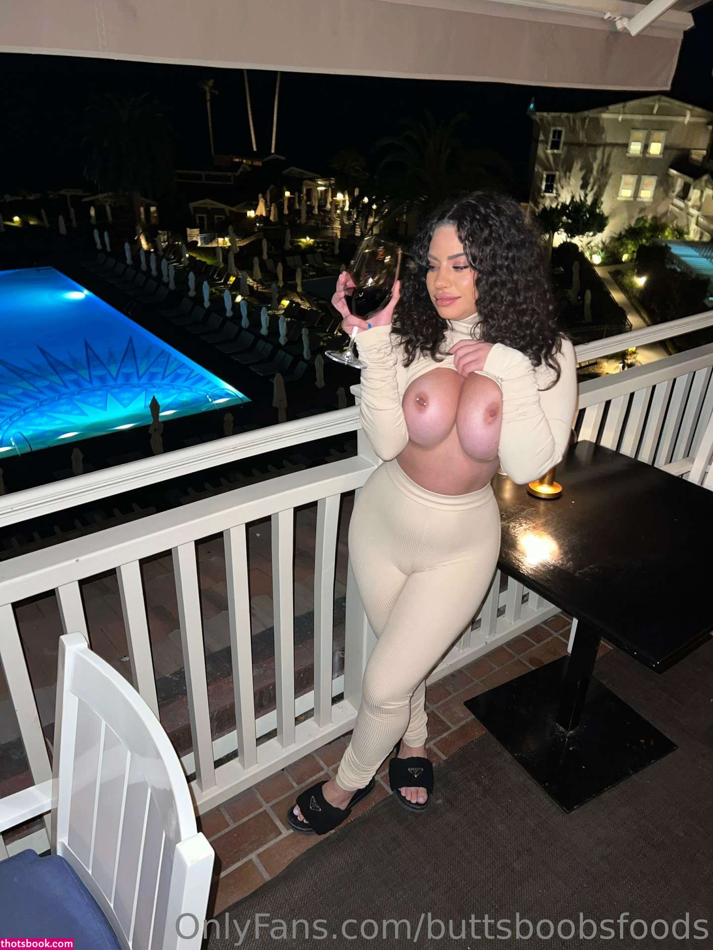 buttsboobsfoods Photo #226