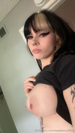 Sweetmuffiins Post #16