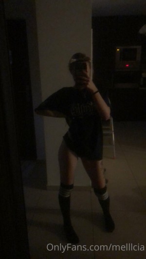 melllcia Photo #18
