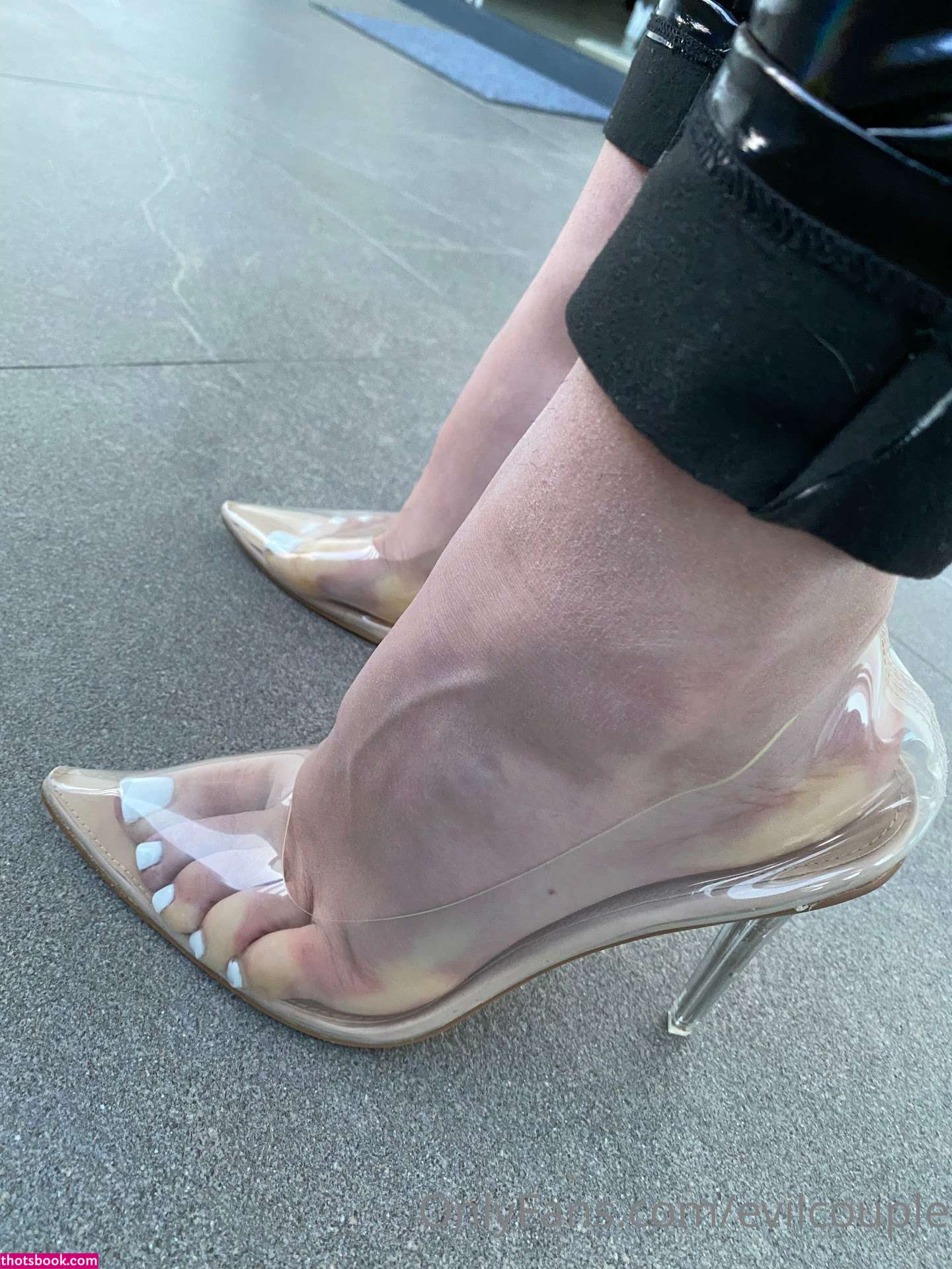 Evilcoupleofficial Photo #22