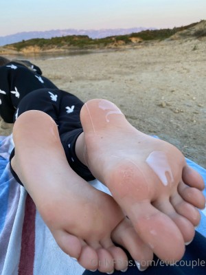 Evilcoupleofficial Photo #42