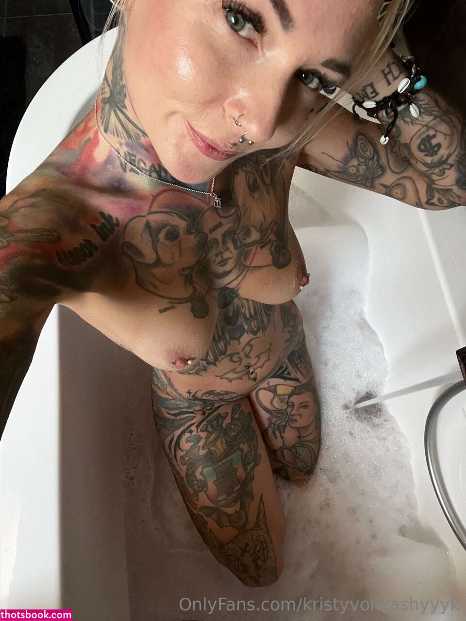 Kristy Von Kashyyyk Photo #84