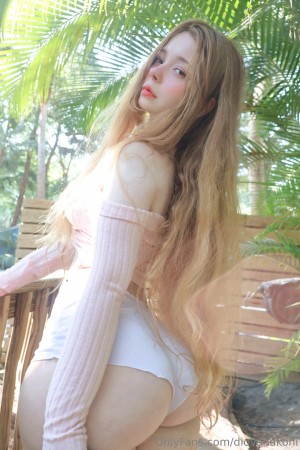 Diovana Konigsreuter Photo #430