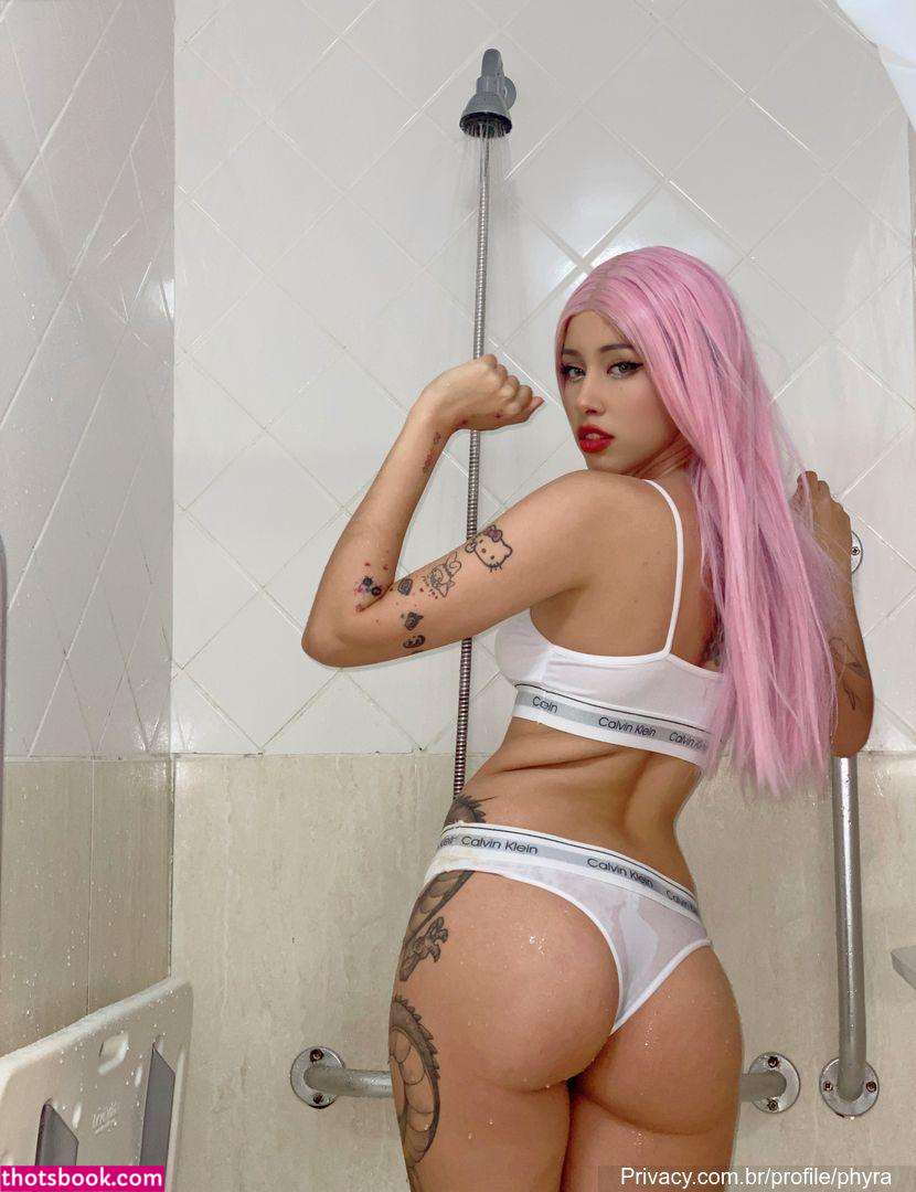 Magic Phyra Photo #65