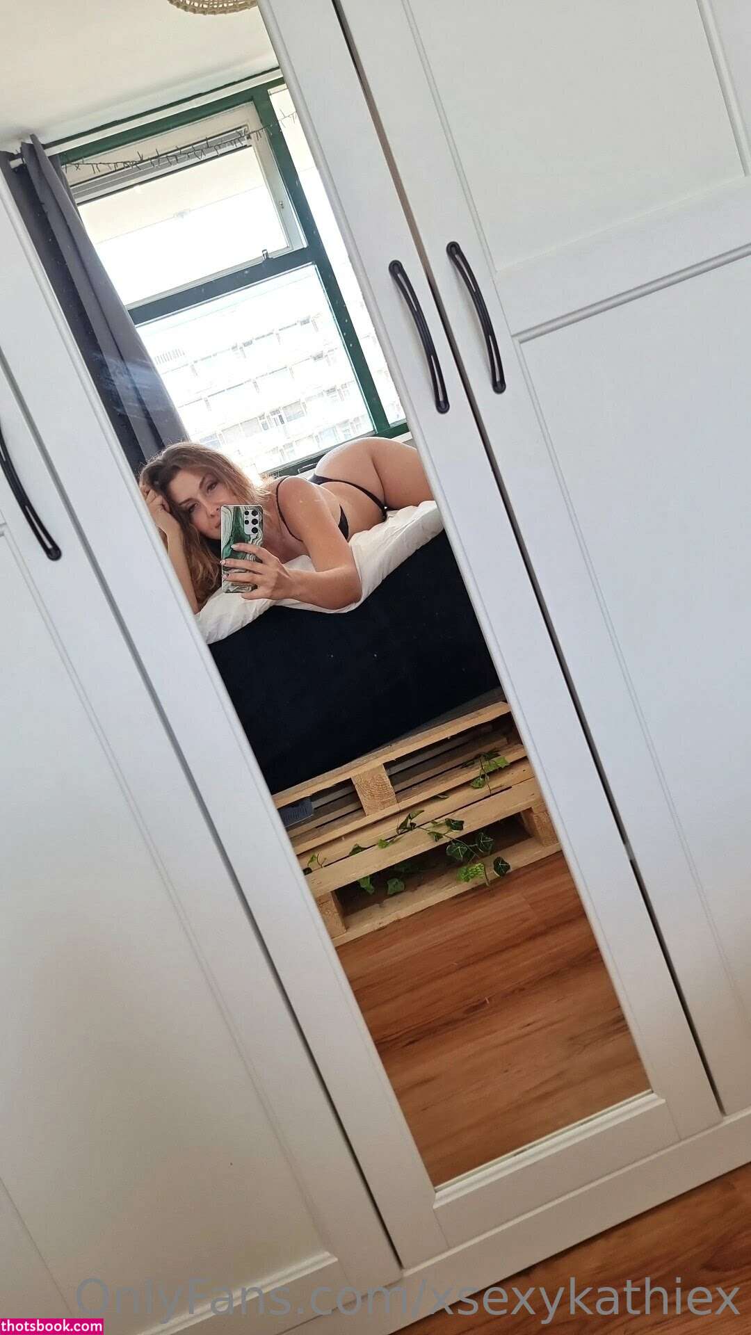 Kathie Sanders Photo #12