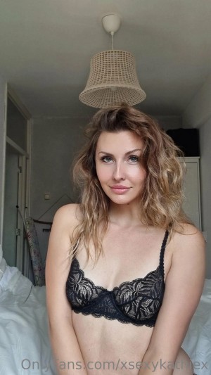 Kathie Sanders Photo #13