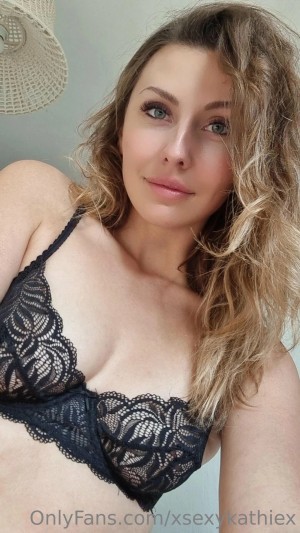 Kathie Sanders Photo #21