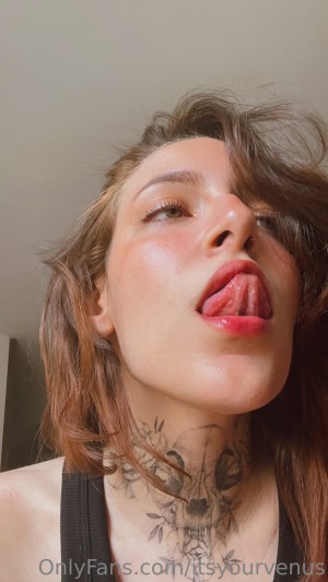 Oriana Valentine Photo #15