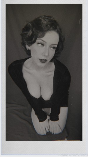 Oriana Valentine Photo #87