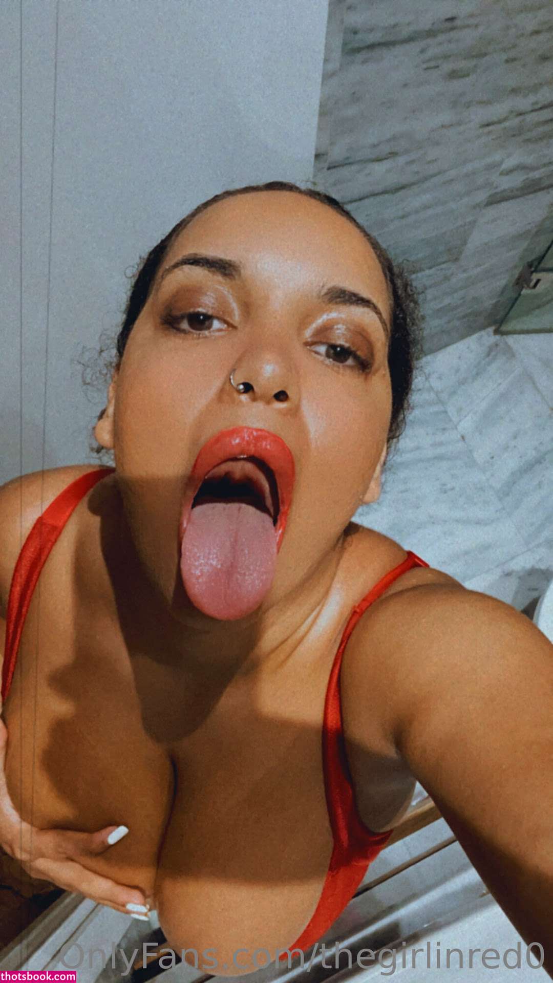 Thegirlinred0 Photo #23