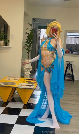 Gremlynne Photo #337