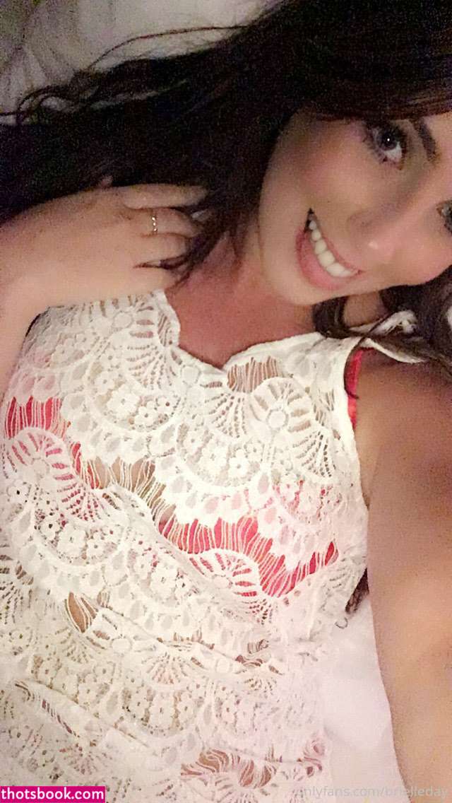 Brielle Day Photo #15