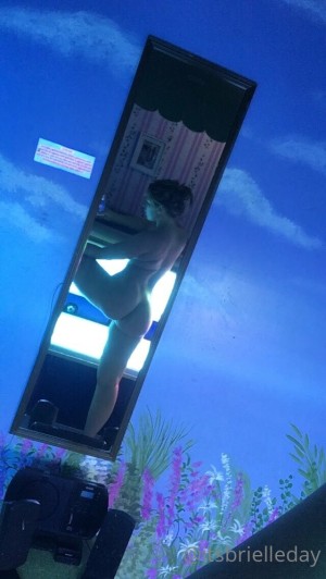 Brielle Day Photo #29