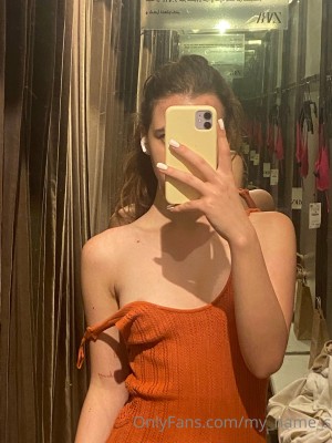 petitesofi Photo #43