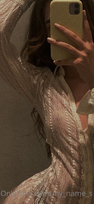 petitesofi Photo #44