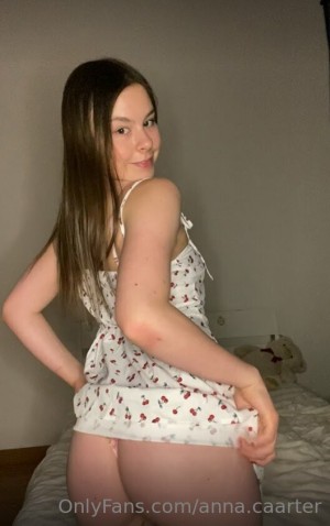 Anna Carter Photo #18