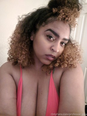 Professor Gaia Photo #11