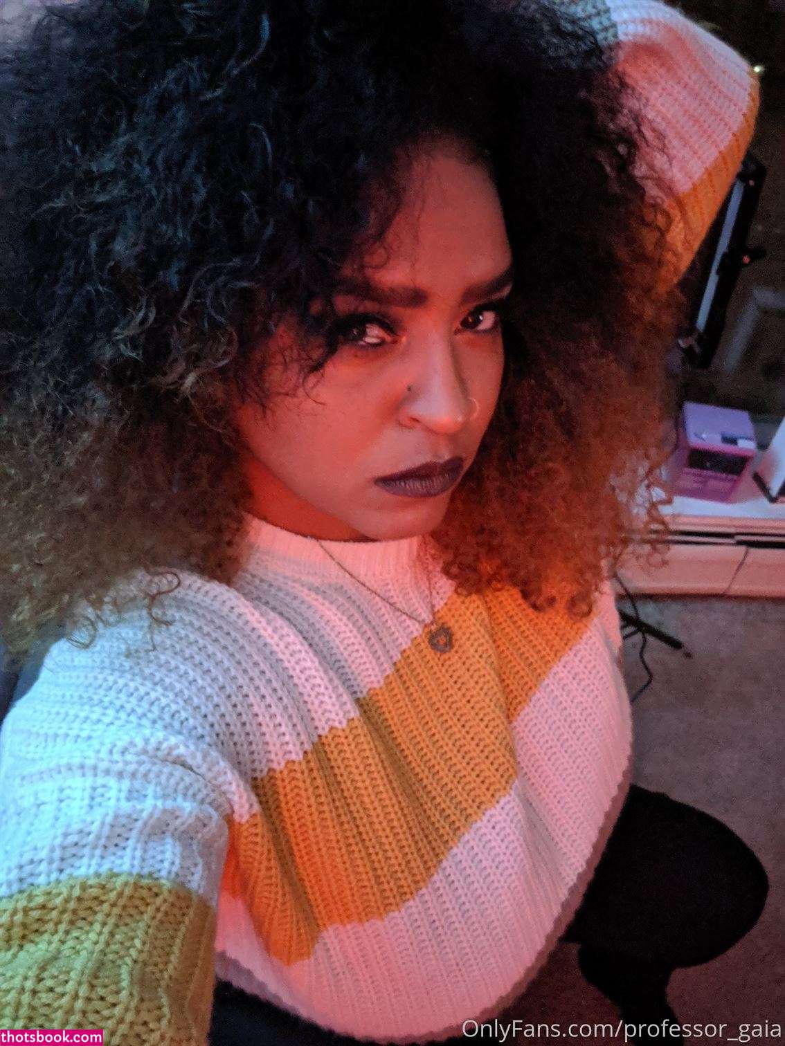 Professor Gaia Photo #61