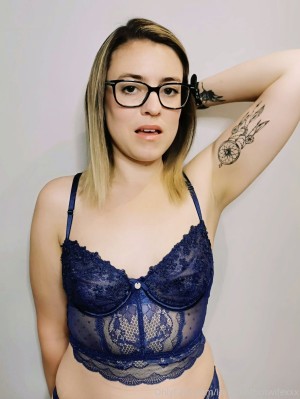 Innocenthotwifexxx Photo #174