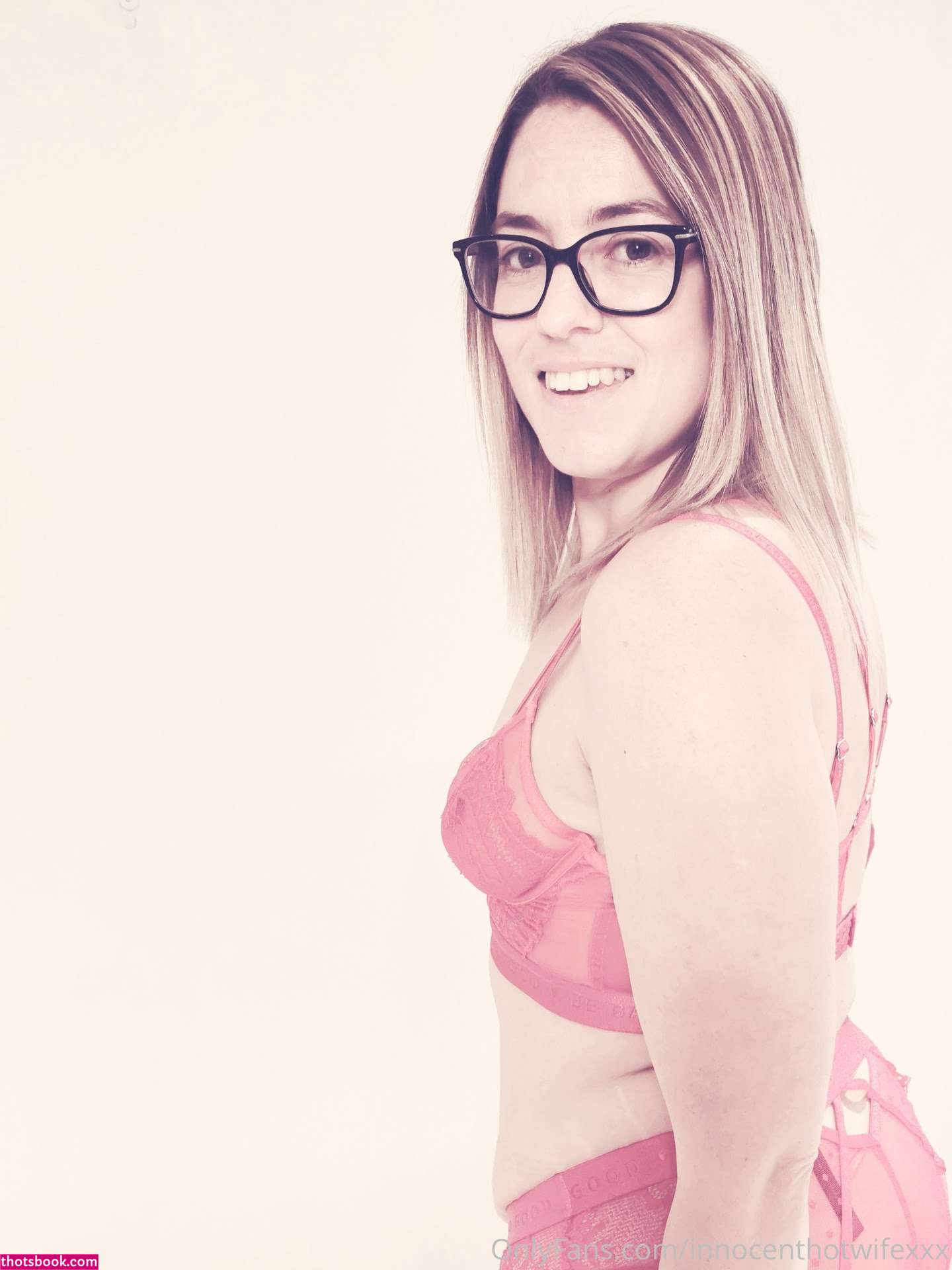 Innocenthotwifexxx Photo #209