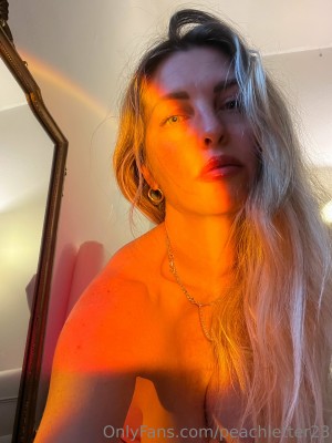 peachletter23 Photo #40