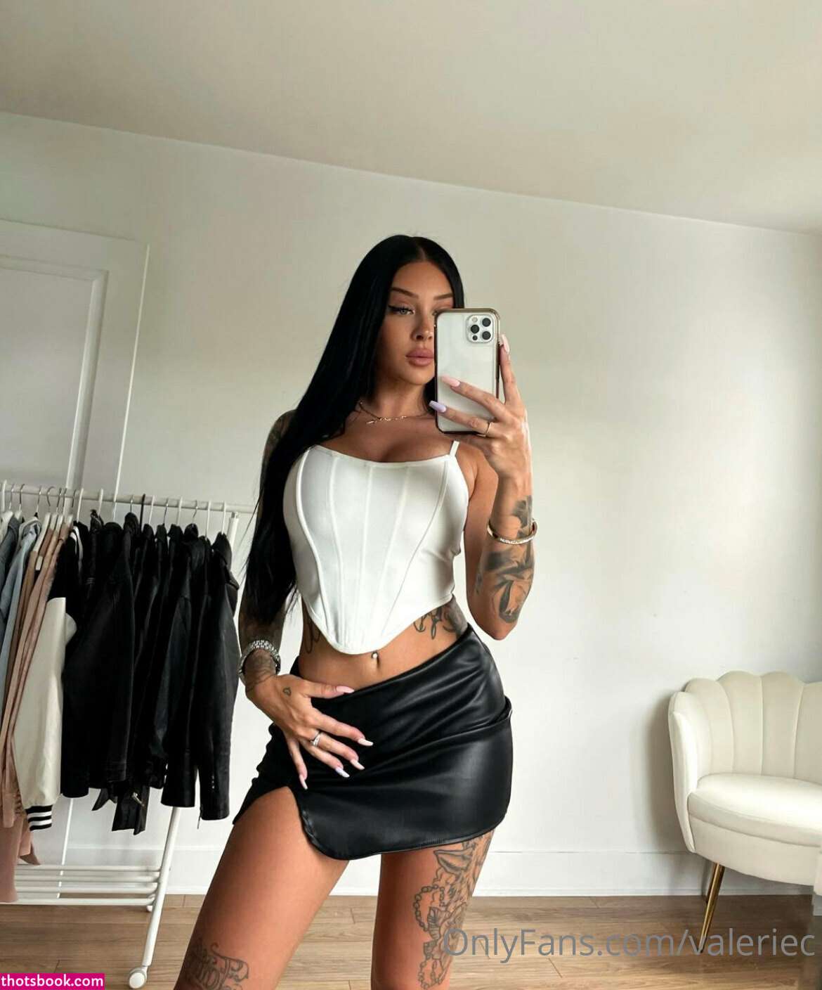 Valerie Cossette Photo #93