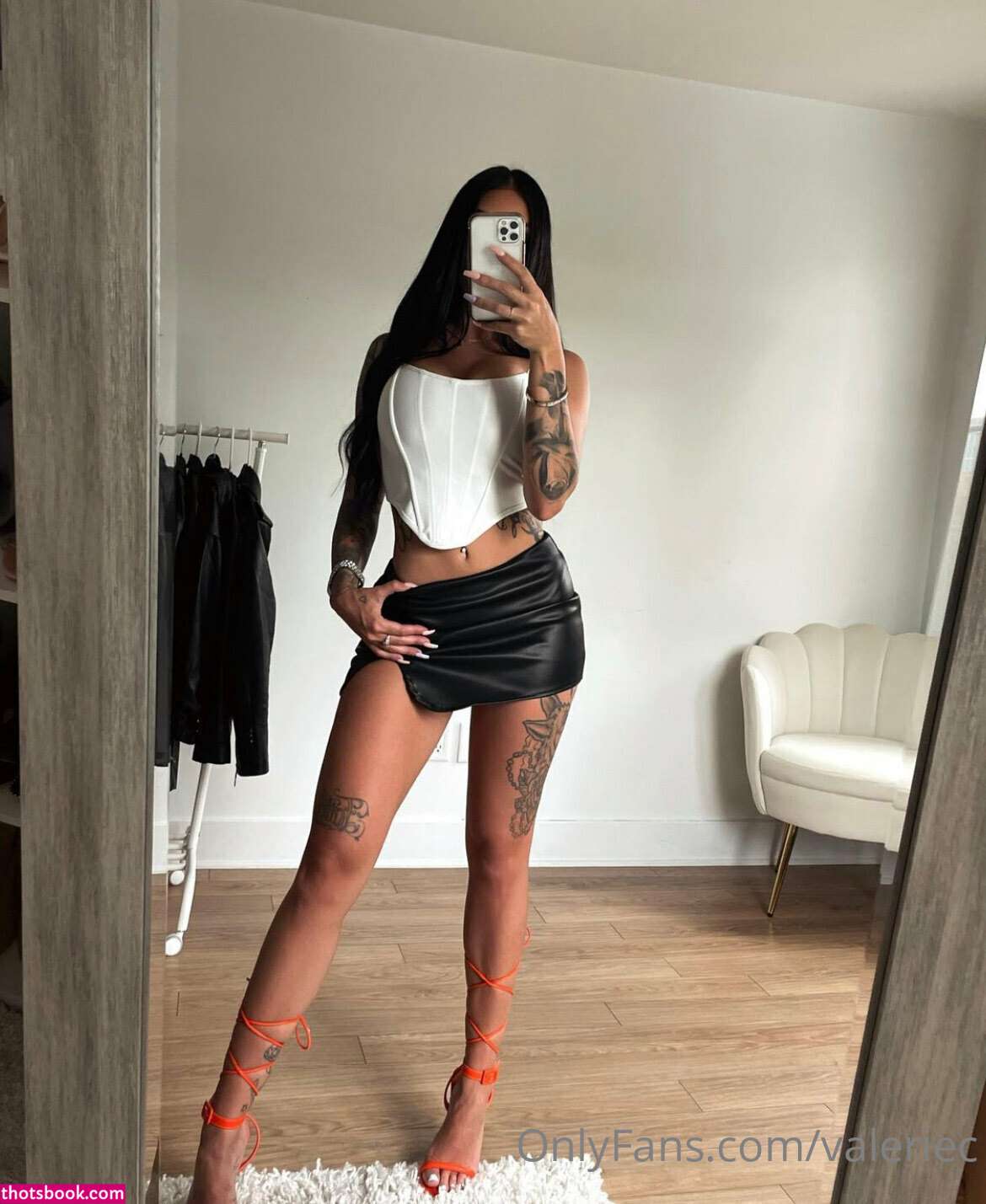 Valerie Cossette Photo #111