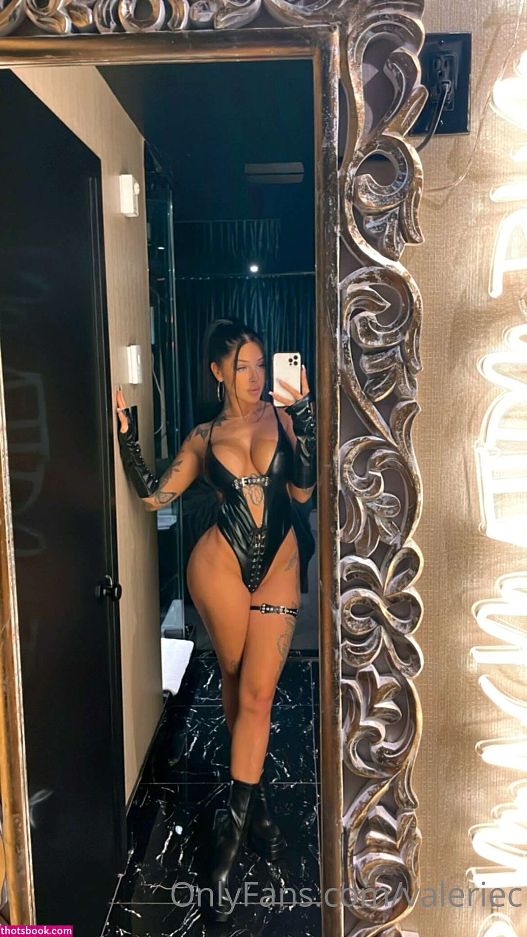 Valerie Cossette Photo #122